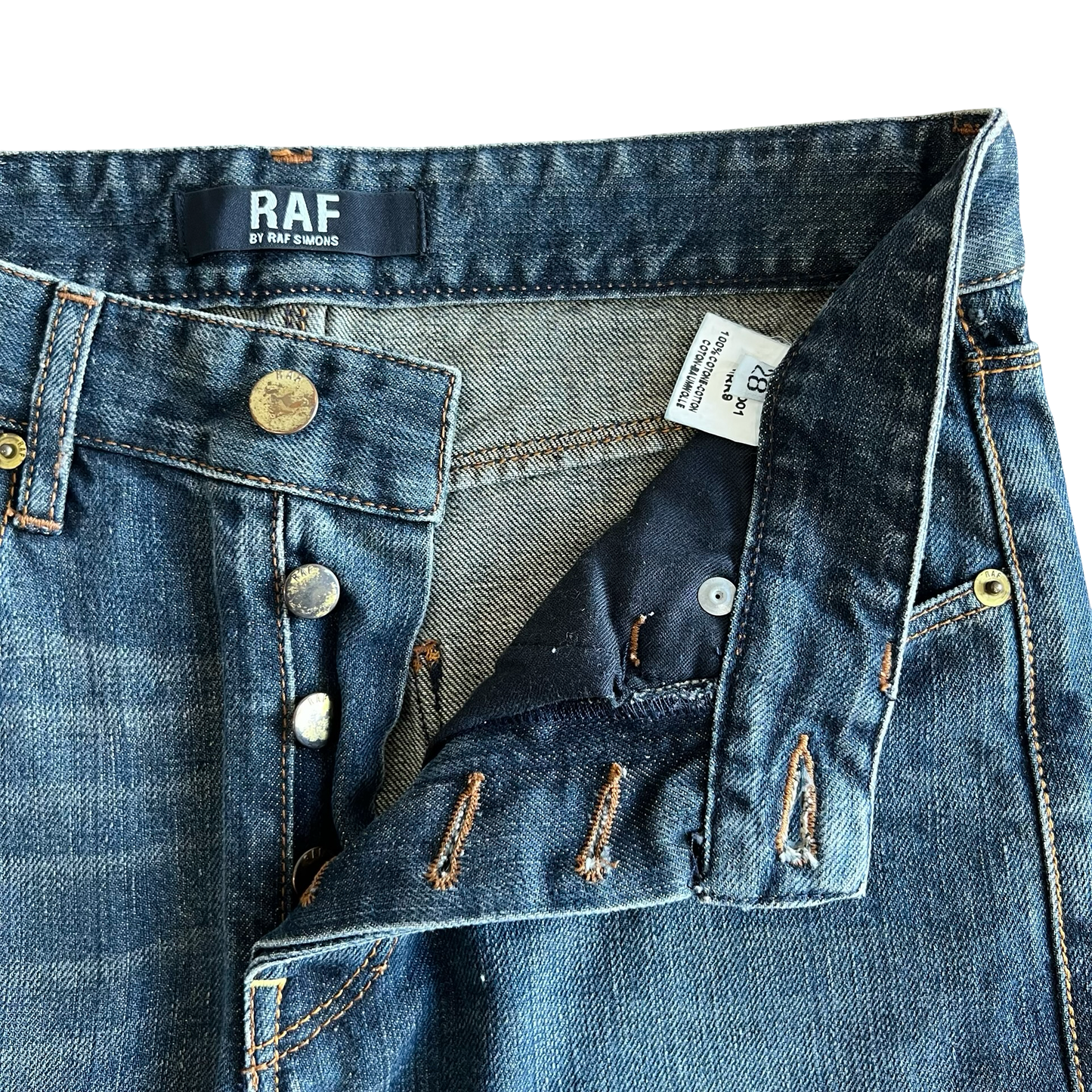 Raf by Raf Dark Wash Distressed Denim SZ 28