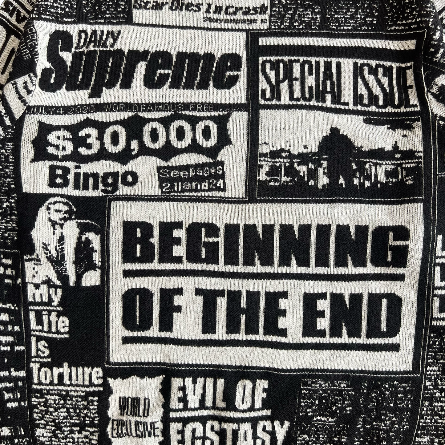 Supreme Newsprint Knit Sweater AW18 SZ M