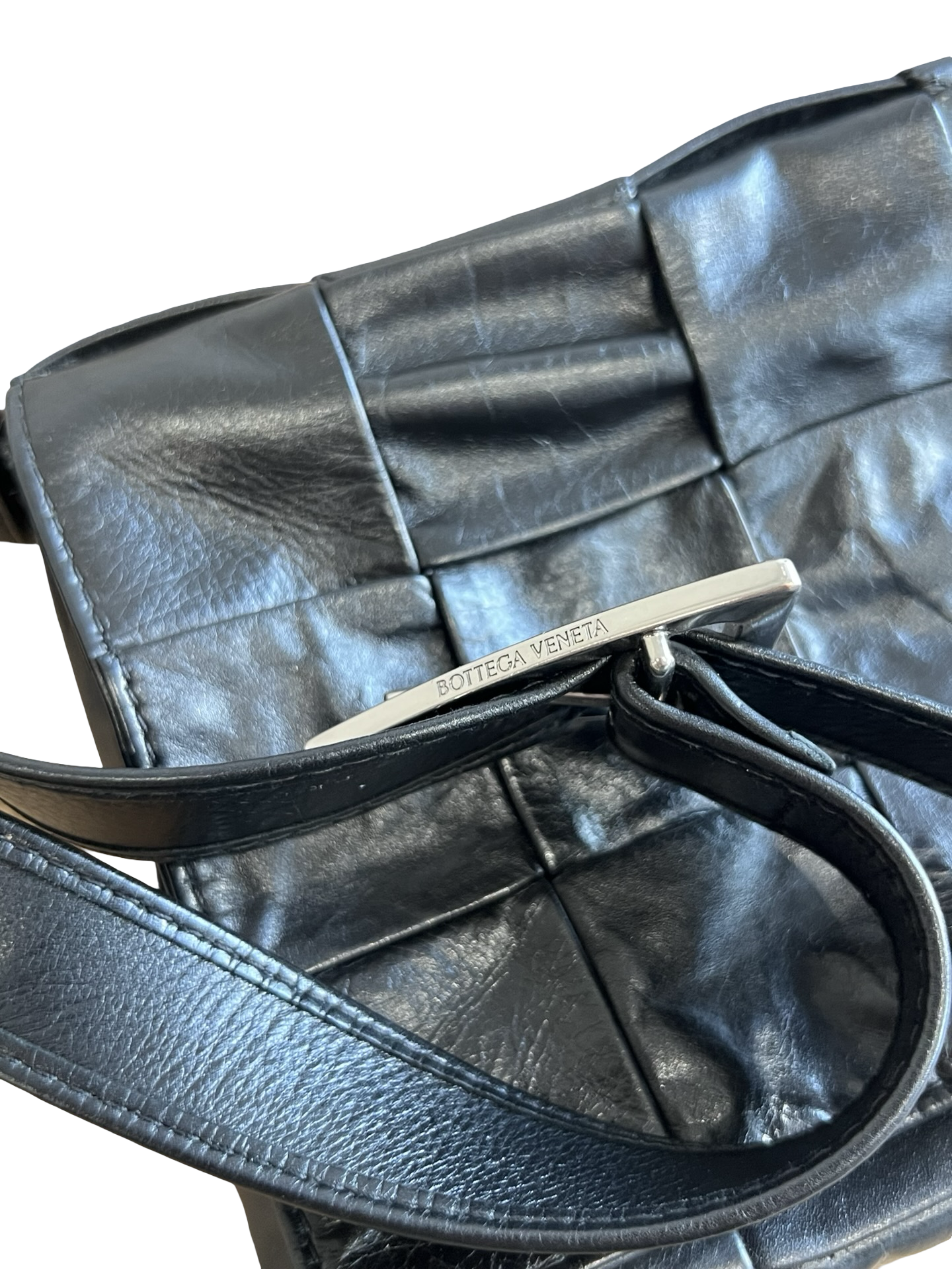 Bottega Veneta Intreccisto Leather Cassette Bag