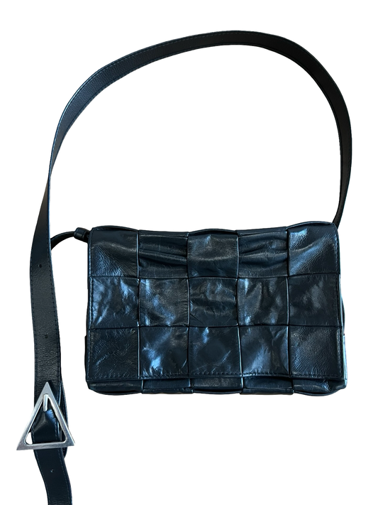 Bottega Veneta Intreccisto Leather Cassette Bag